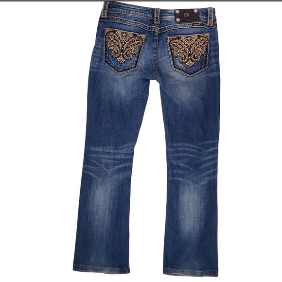 Miss Me Jeans Size 28x27 Rhinestone Cropped Ankle Capri Boot Cut Womens Pants - Picture 1 of 10